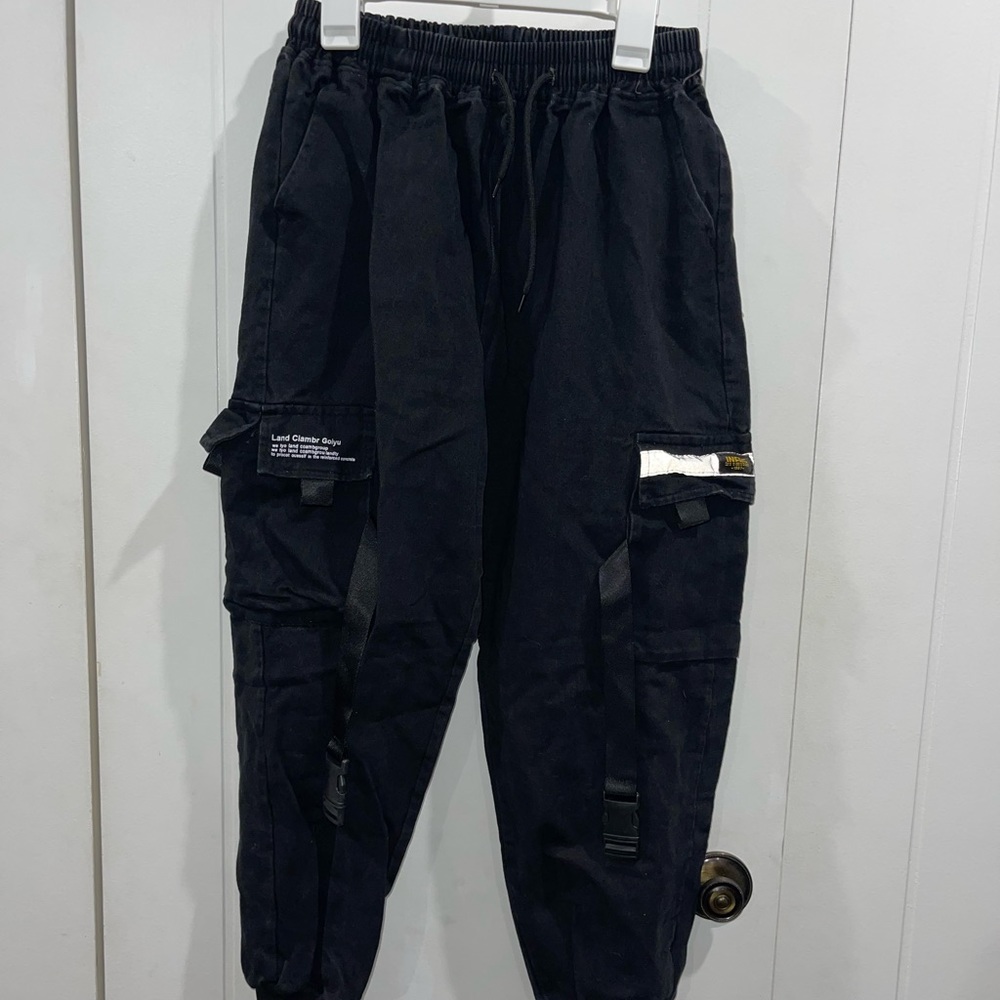 cargo pants